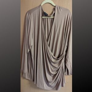 Universal Standard Wrap top